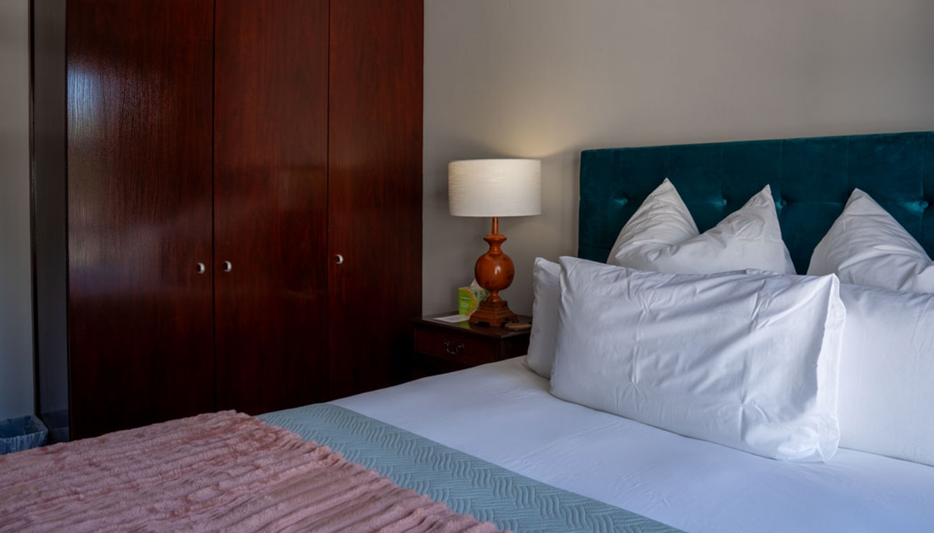 PetalsAndLight (23) PetalsAndLight (23)