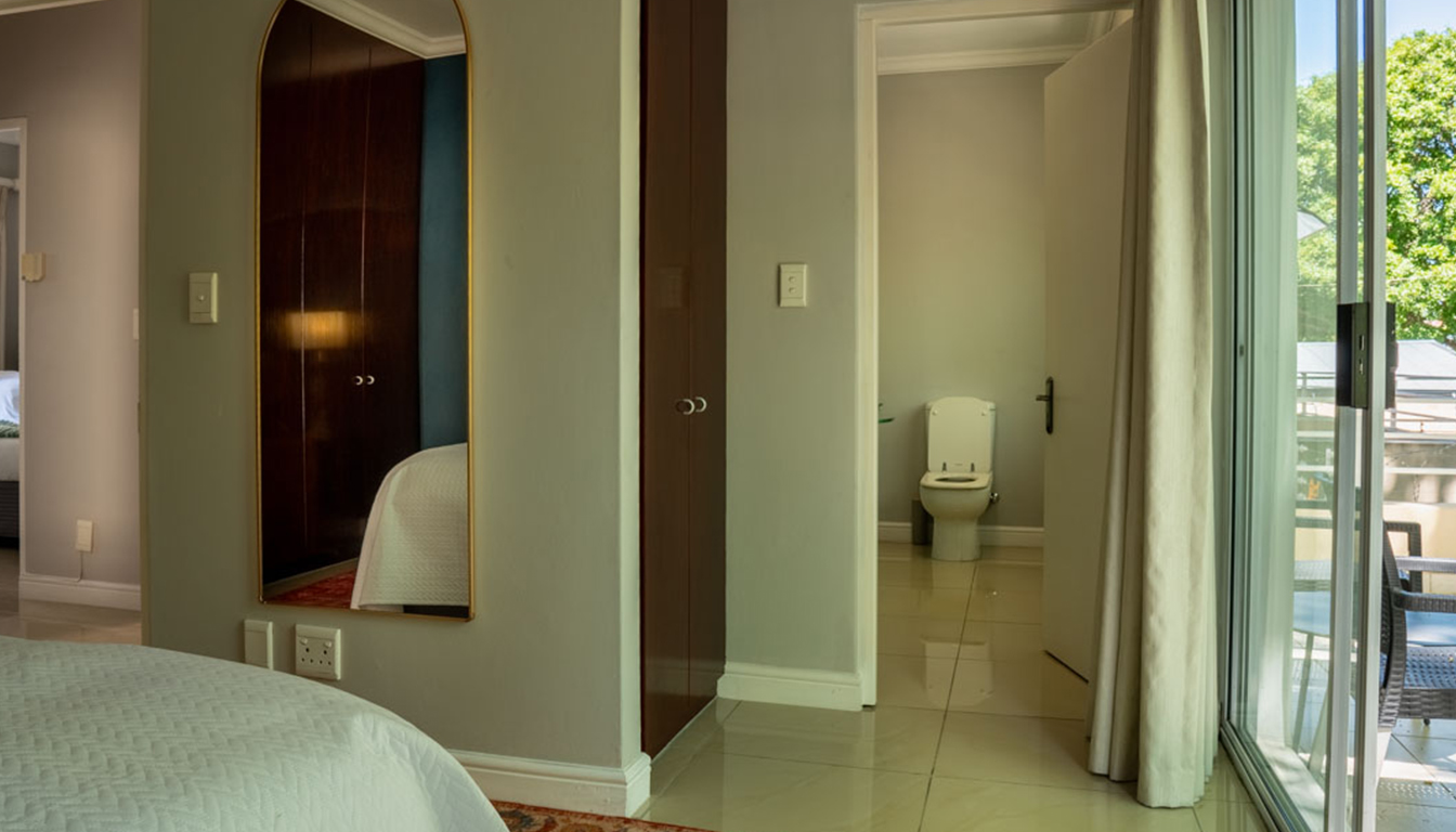 PetalsAndLight (9) PetalsAndLight (9)